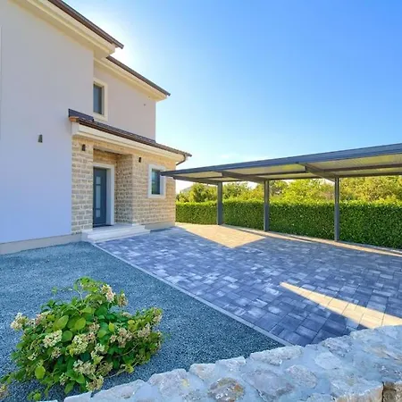 Luxury Harmony With Heated Pool And Seaview Villa Vrh (Krk)