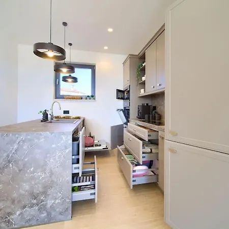 Luxury Harmony With Heated Pool And Seaview * Vrh (Krk)