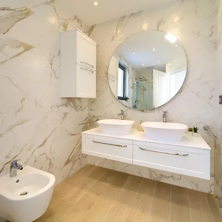 Luxury Harmony With Heated Pool And Seaview