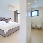 Villa Luxury Harmony With Heated Pool And Seaview Vrh (Krk)