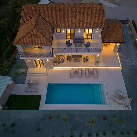 Luxury Harmony With Heated Pool And Seaview Vila Vrh (Krk)
