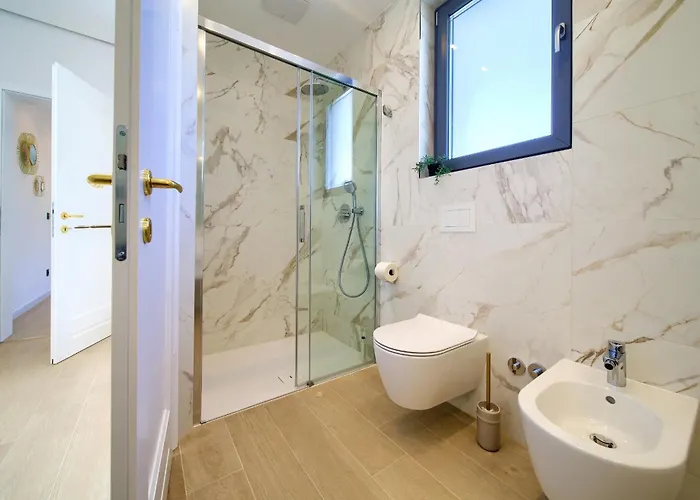 Luxury Harmony With Heated Pool And Seaview Vrh (Krk)