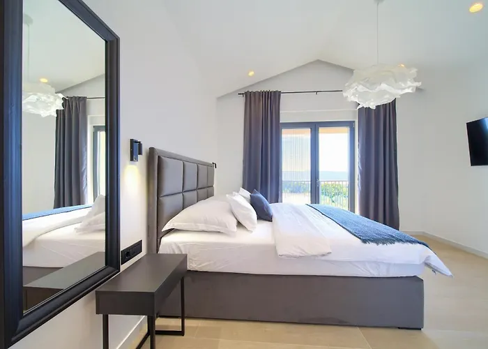 Luxury Harmony With Heated Pool And Seaview 빌라