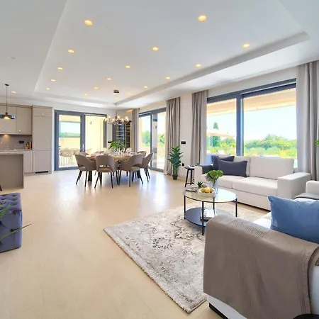 Luxury Harmony With Heated Pool And Seaview 빌라 *