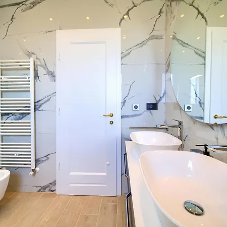 Luxury Harmony With Heated Pool And Seaview 빌라